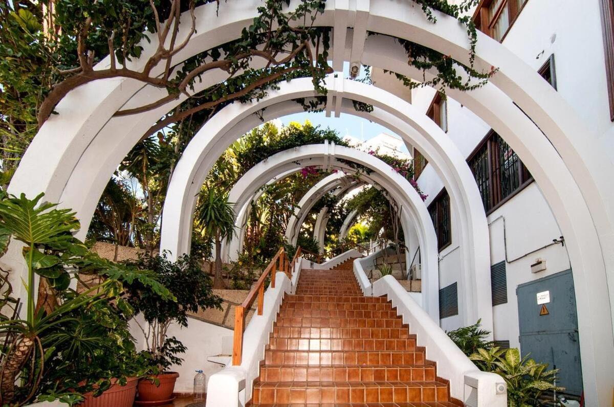 Cozy Apartment Close To Fanabe Beach, Tenerife Costa Adeje  Esterno foto